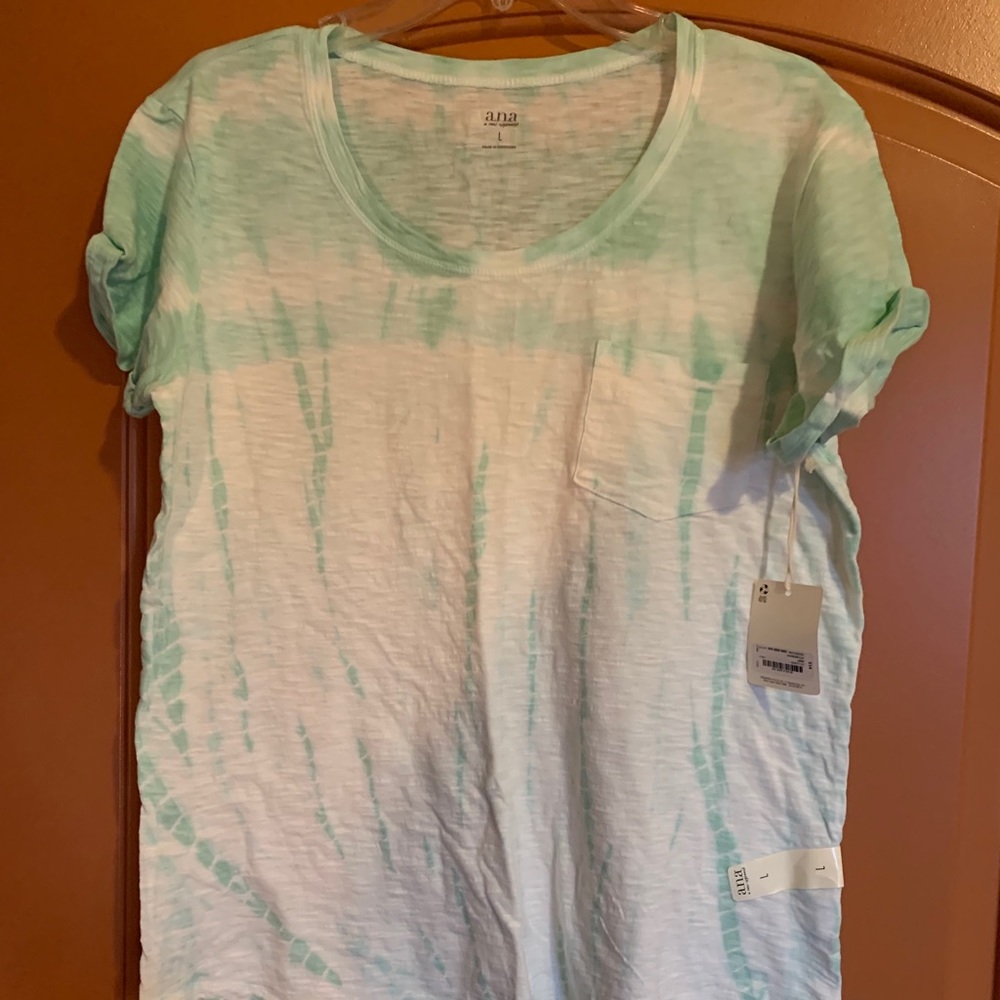 Women’s t-shirt